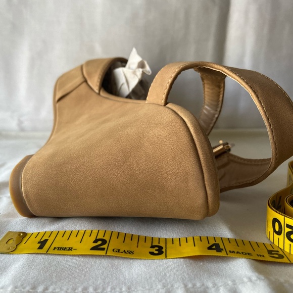 Tan Wedge Heel - Picture 6 of 6